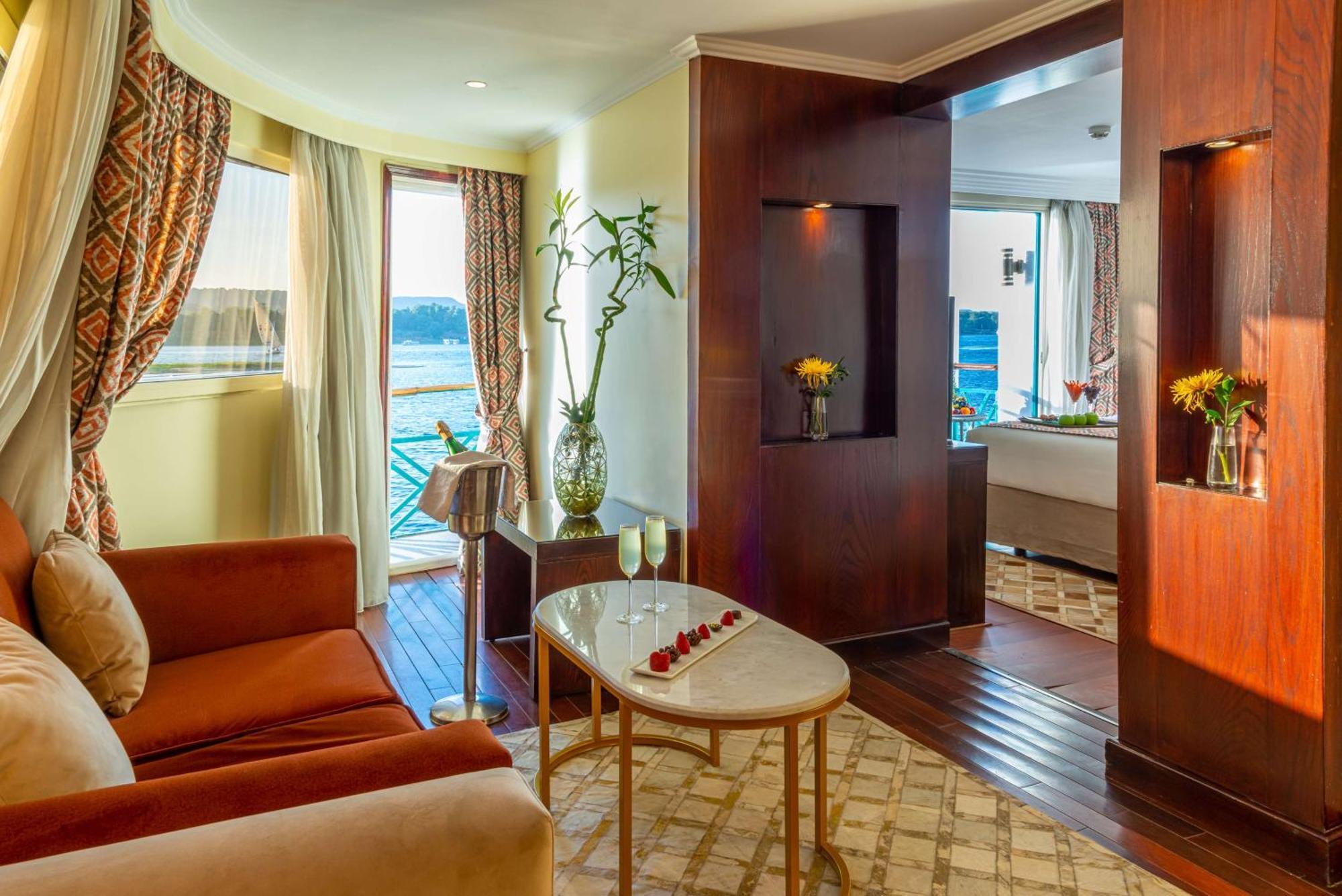 Hotel Sonesta Moon Goddess Cruise - From Aswan To Luxor - 03 & 07 Nights Every Friday Exteriér fotografie
